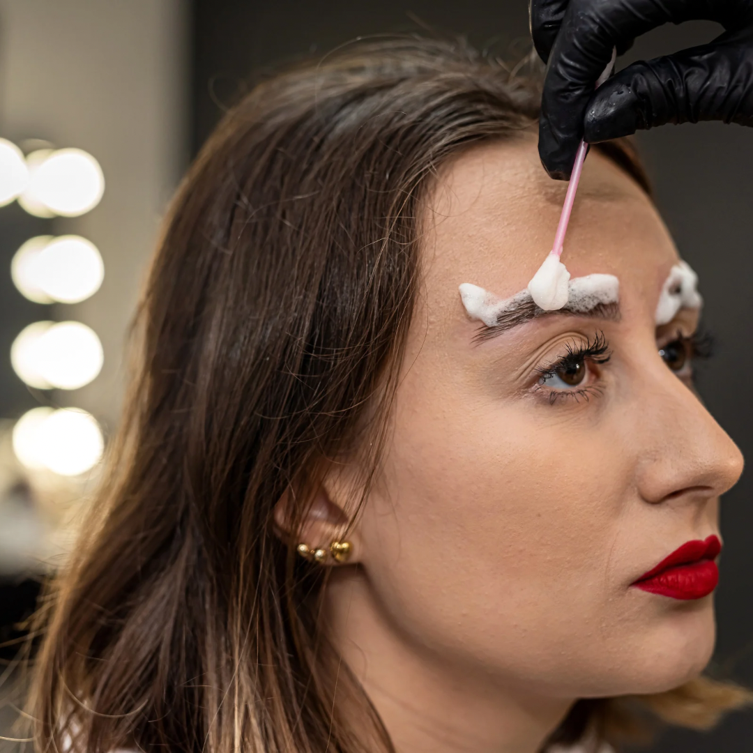 Training - lash lamination